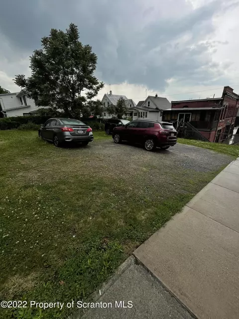 1101 Cedar Ave, Scranton, PA 18505 photo 18