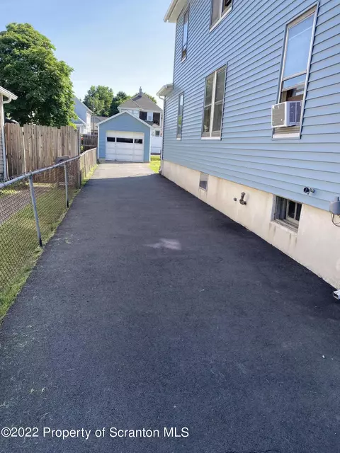 620 E Scott St, Olyphant, PA 18447 photo 28