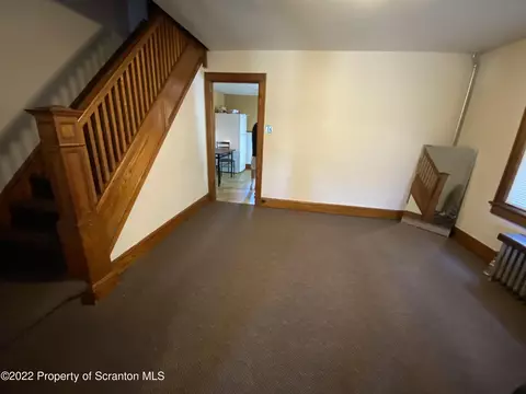 620 E Scott St, Olyphant, PA 18447 photo 10