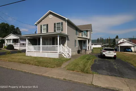 407 Center St, Old Forge, PA 18518 photo 2