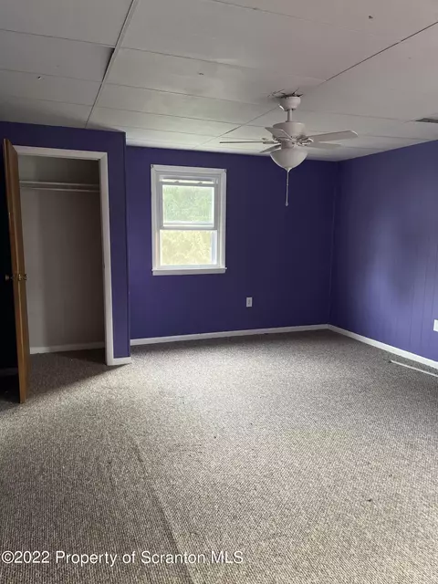 532 W Grace St, Old Forge, PA 18518 photo 10