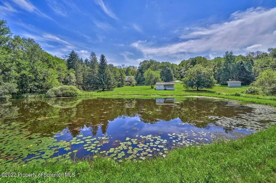  2181 Becks Crossing Rd, Madison Township, PA 18444 photo 3