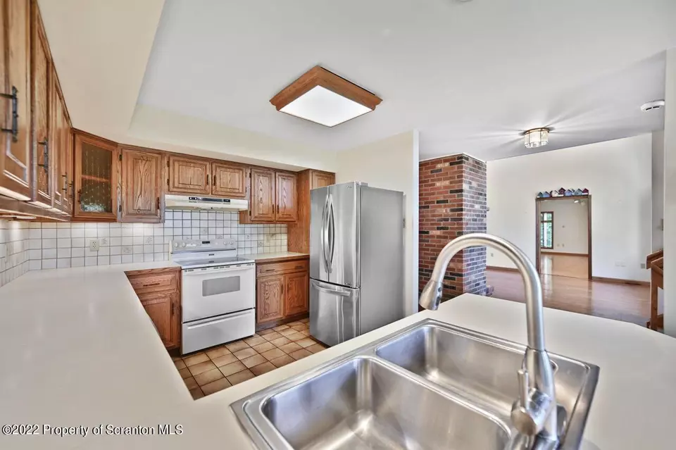  2181 Becks Crossing Rd, Madison Township, PA 18444 photo 16