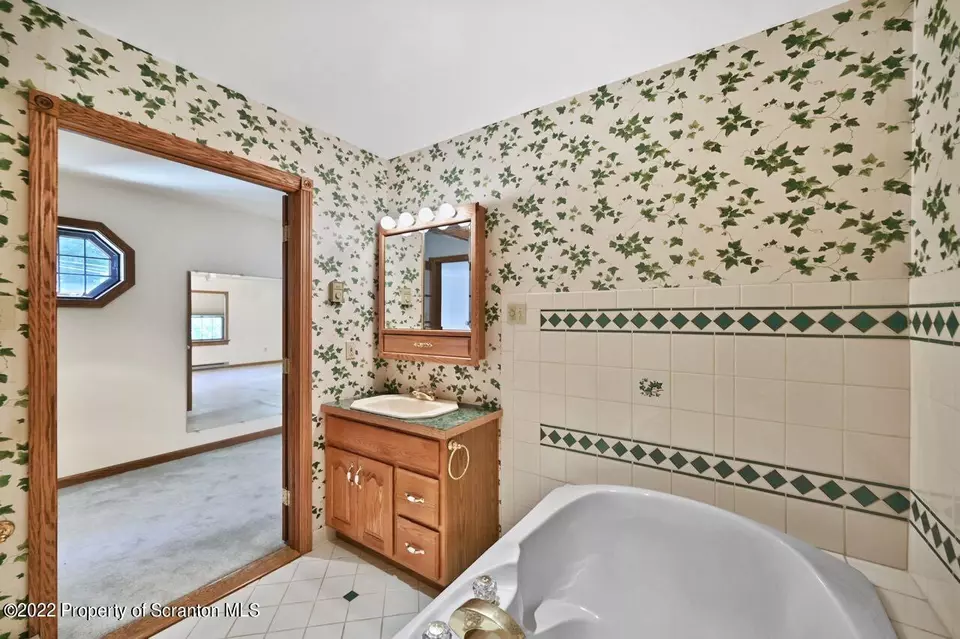  2181 Becks Crossing Rd, Madison Township, PA 18444 photo 33
