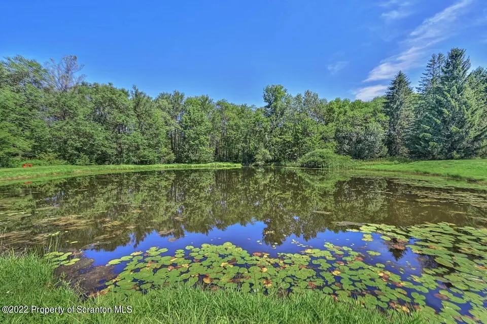  2181 Becks Crossing Rd, Madison Township, PA 18444 photo 4