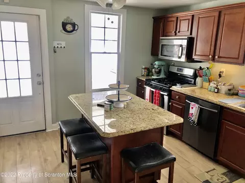 524 Spring St, Moosic, PA 18507 photo 20