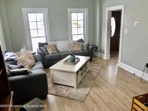 524 Spring St, Moosic, PA 18507 photo 33