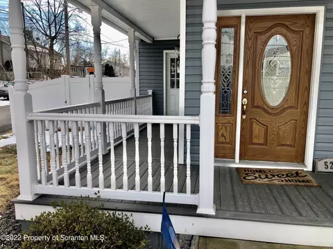 524 Spring St, Moosic, PA 18507 photo 5