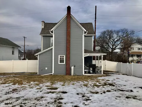 524 Spring St, Moosic, PA 18507 photo 15