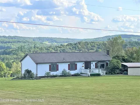 800 Johnson Rd, Hallstead, PA 18822