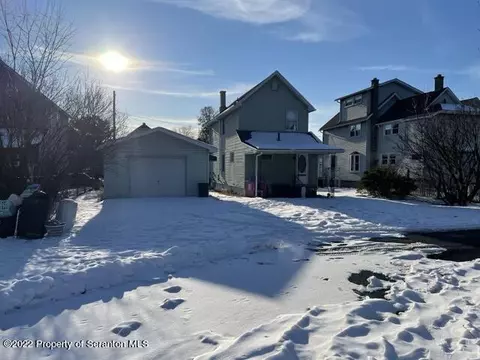 525 Florin St, Scranton, PA 18509 photo 17