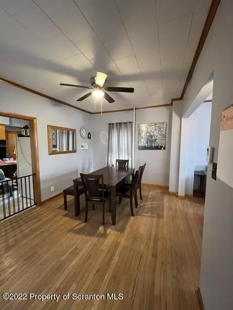 525 Florin St, Scranton, PA 18509 photo 7