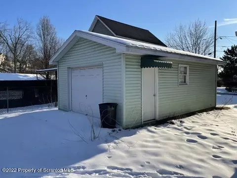 525 Florin St, Scranton, PA 18509 photo 18