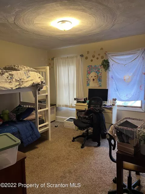 525 Florin St, Scranton, PA 18509 photo 14