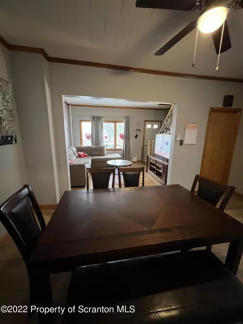 525 Florin St, Scranton, PA 18509 photo 5