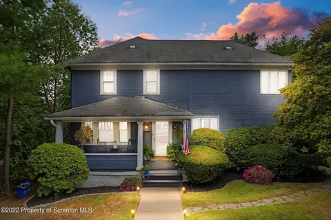 997 Fairfield St, Scranton, PA 18509