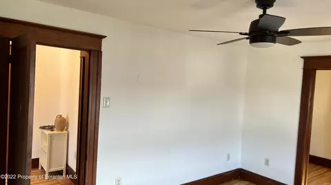 531 E Pine St, Olyphant, PA 18447 photo 54