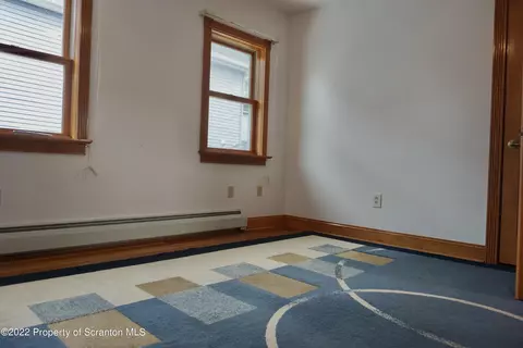 545 E Pine St, Olyphant, PA 18447 photo 29