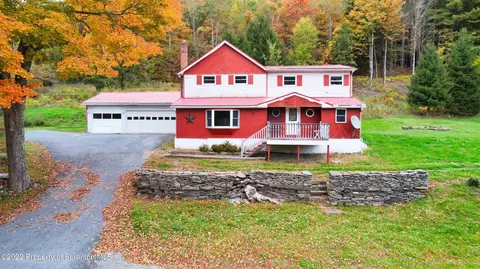 1654 State Route 167, Hop Bottom, PA 18824