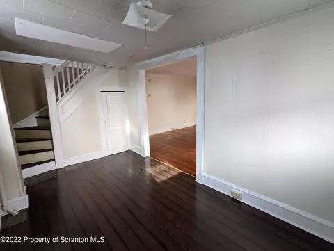 169 E Pine St, Dunmore, PA 18512 photo 11