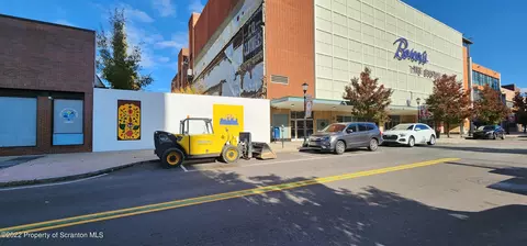 27 S Main St, Wilkes Barre, PA 18701