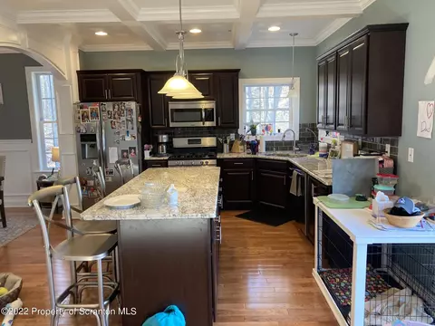 129 Wellington Rd, Shavertown, PA 18708 photo 7