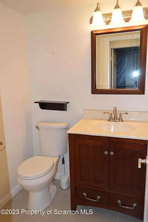 1203 Summit Pointe, Scranton, PA 18508 photo 21