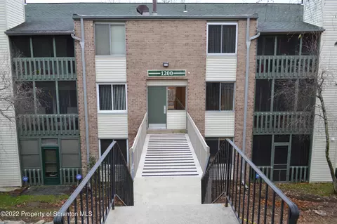 1203 Summit Pointe, Scranton, PA 18508 photo 25