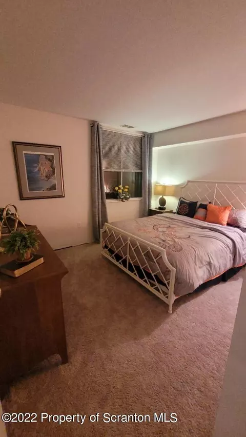 1506 Summit Pointe, Scranton, PA 18508 photo 17