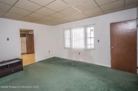 705 Fallon St, Old Forge, PA 18518 photo 10