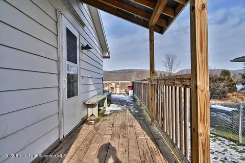 703 Third St, Eynon, PA 18403 photo 49