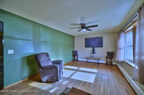 703 Third St, Eynon, PA 18403 photo 9