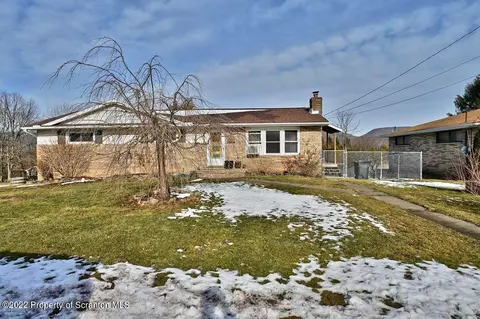 703 Third St, Eynon, PA 18403 photo 47