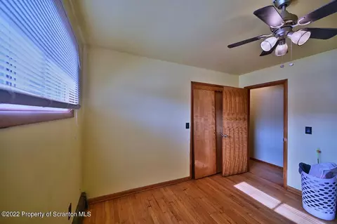 703 Third St, Eynon, PA 18403 photo 33