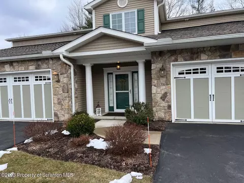 306 Country Club Rd, South Abington, PA 18411