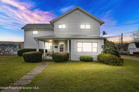 440 Gino Merli Dr, Peckville, PA 18452