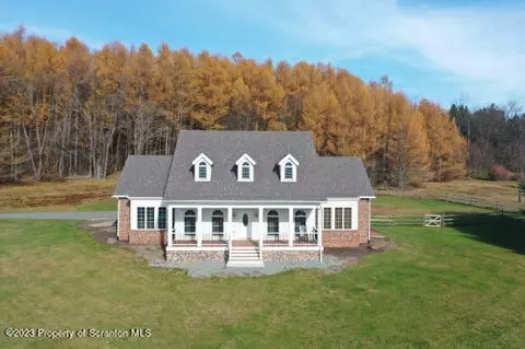 991 Herrick Rdg, Union Dale, PA 18470