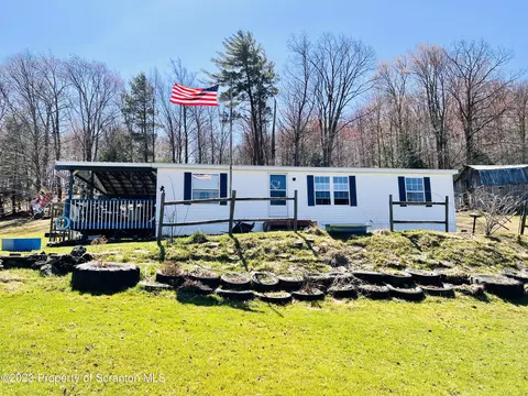 1263 Rice Rd, New Milford, PA 18834