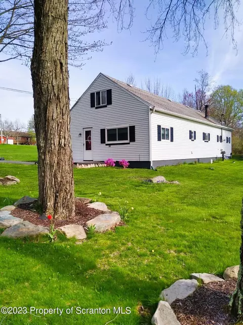 618 State Route 690, Spring Brook, PA 18444