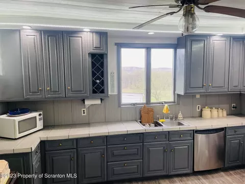 176 Stack Rd, Thompson, PA 18465 photo 8