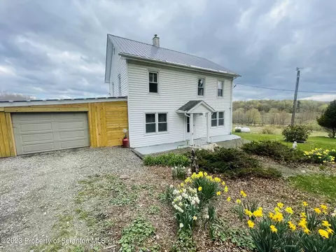 176 Stack Rd, Thompson, PA 18465