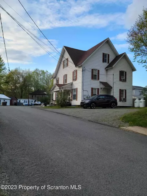 67 W Church St, Susquehanna, PA 18847