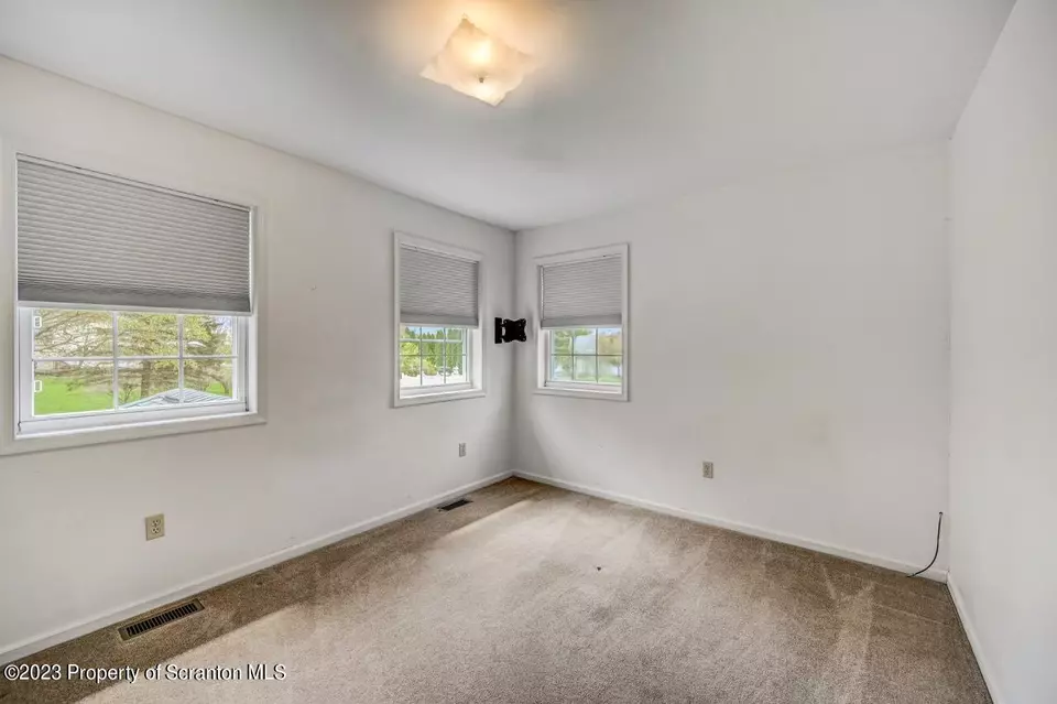  925 Parkview Rd, Moscow, PA 18444 photo 52