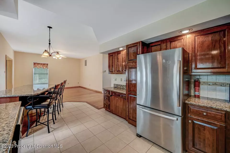  925 Parkview Rd, Moscow, PA 18444 photo 31