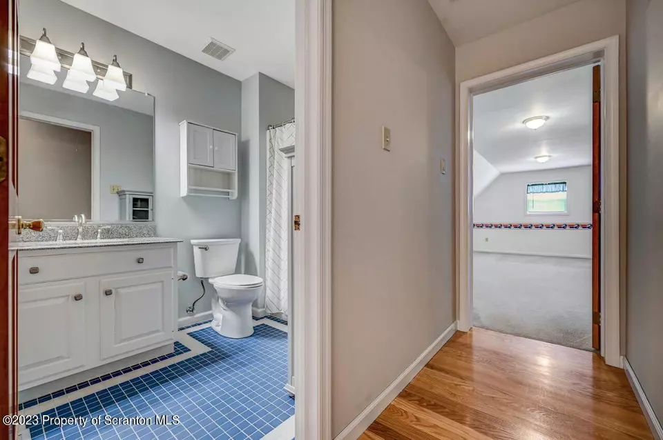  925 Parkview Rd, Moscow, PA 18444 photo 56