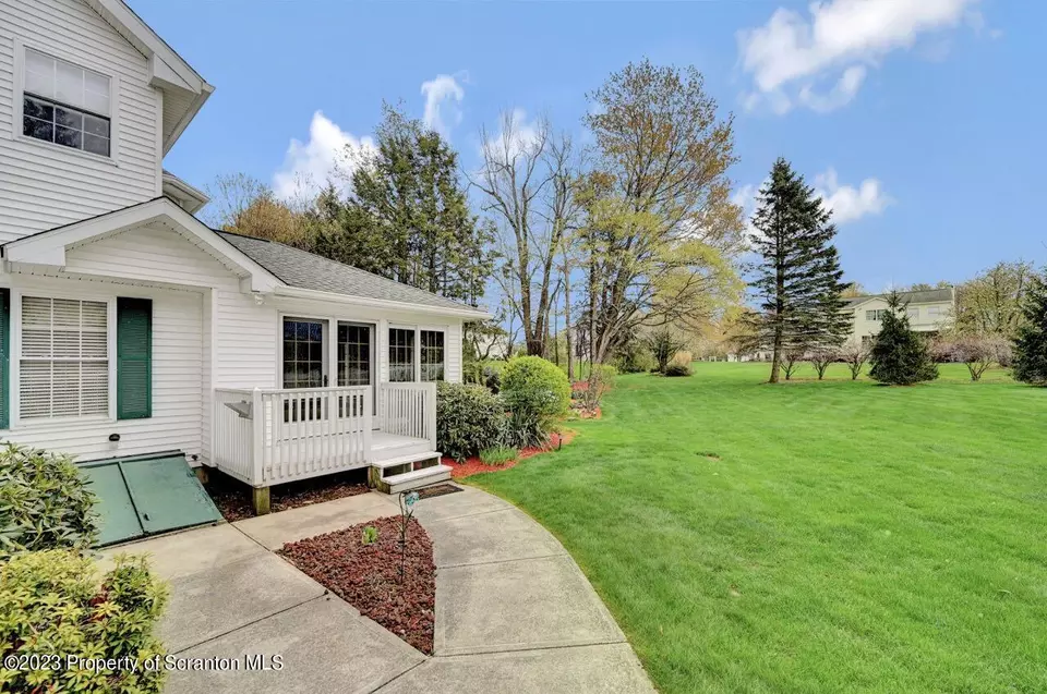  925 Parkview Rd, Moscow, PA 18444 photo 65