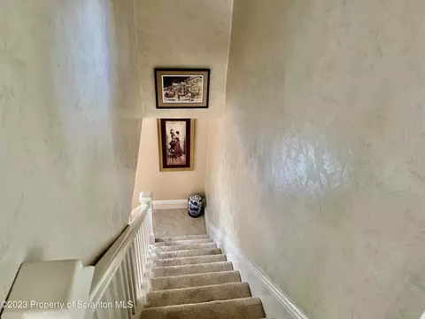 204 Moosic Rd, Old Forge, PA 18518 photo 15