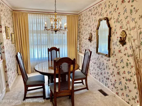 204 Moosic Rd, Old Forge, PA 18518 photo 9