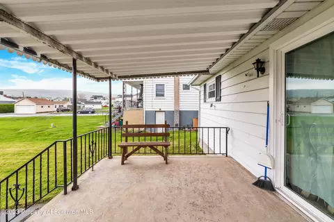 414 Moosic Rd, Old Forge, PA 18518 photo 44