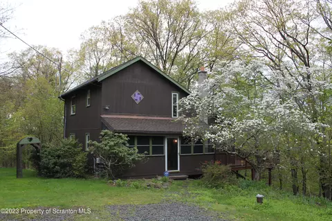 762 Sheehan Rd, Mehoopany, PA 18629